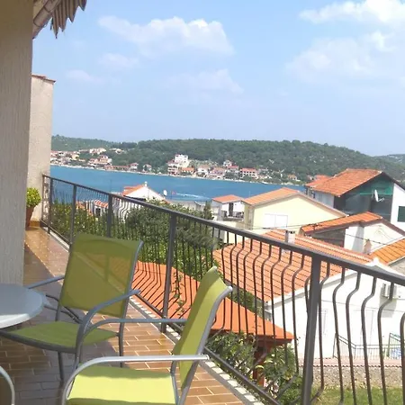 Antica 1 Apartment