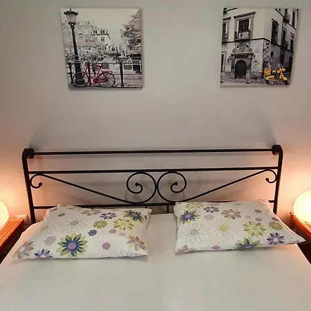 Apartment Antica 1