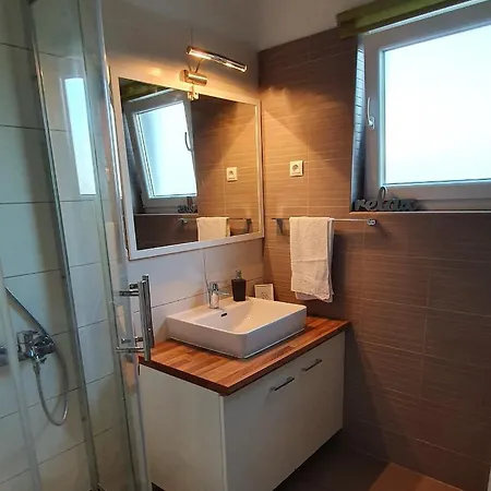 Apartment Antica 1 Tisno